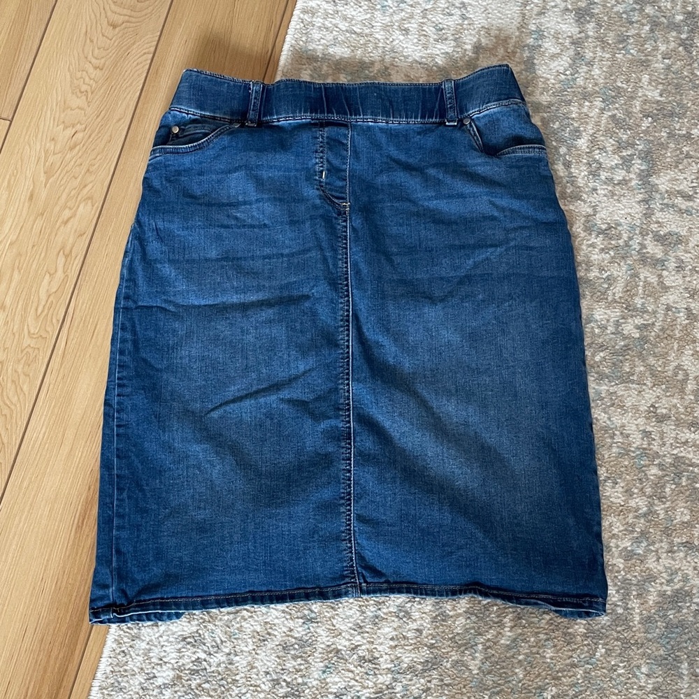 Alfred Dunner Dark Blue Denim Pencil Skirt